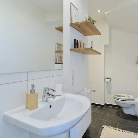 Appartement 5-sterne-dtv-ferienwohnung In Fuer 6 Personen - Zentral & Stilvoll, Parkplatz & Wlan