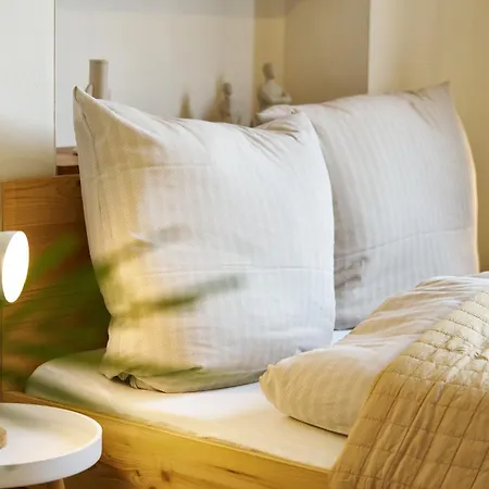 Bg Living & Hosting - Stilvolle Mosel-ferienwohnung In - Top-lage, Bis 6 Personen, Parkplatz & Wlan * Traben-Trarbach