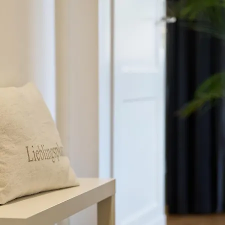 Bg Living & Hosting - Stilvolle Mosel-ferienwohnung In - Top-lage, Bis 6 Personen, Parkplatz & Wlan * Traben-Trarbach