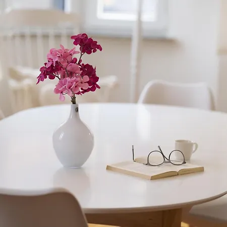 Apartmán Bg Living & Hosting - Stilvolle Mosel-ferienwohnung In - Top-lage, Bis 6 Personen, Parkplatz & Wlan